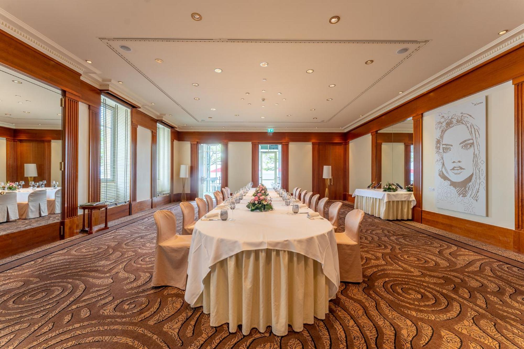 נוישאטל Beau Rivage Hotel מראה חיצוני תמונה Meeting room