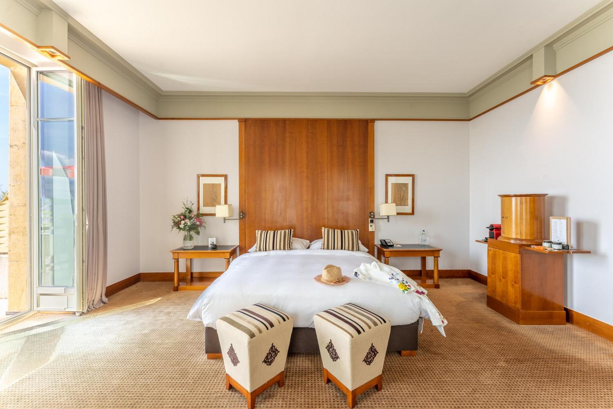 נוישאטל Beau Rivage Hotel מראה חיצוני תמונה A bedroom at the hotel