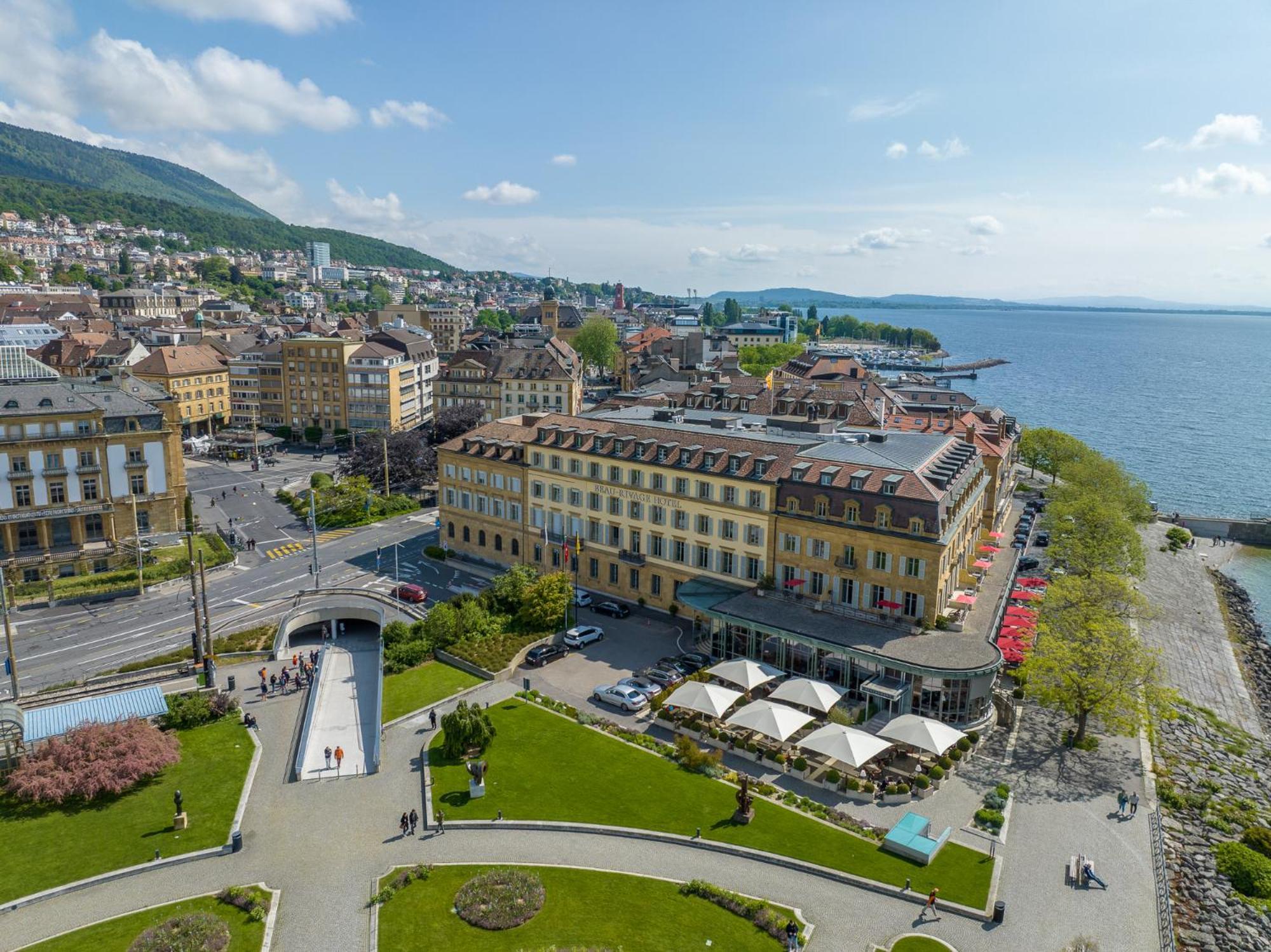 נוישאטל Beau Rivage Hotel מראה חיצוני תמונה Aerial view of the hotel