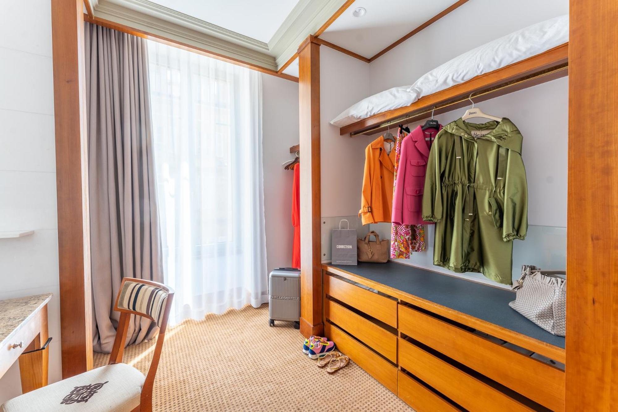 נוישאטל Beau Rivage Hotel מראה חיצוני תמונה A room at the hotel