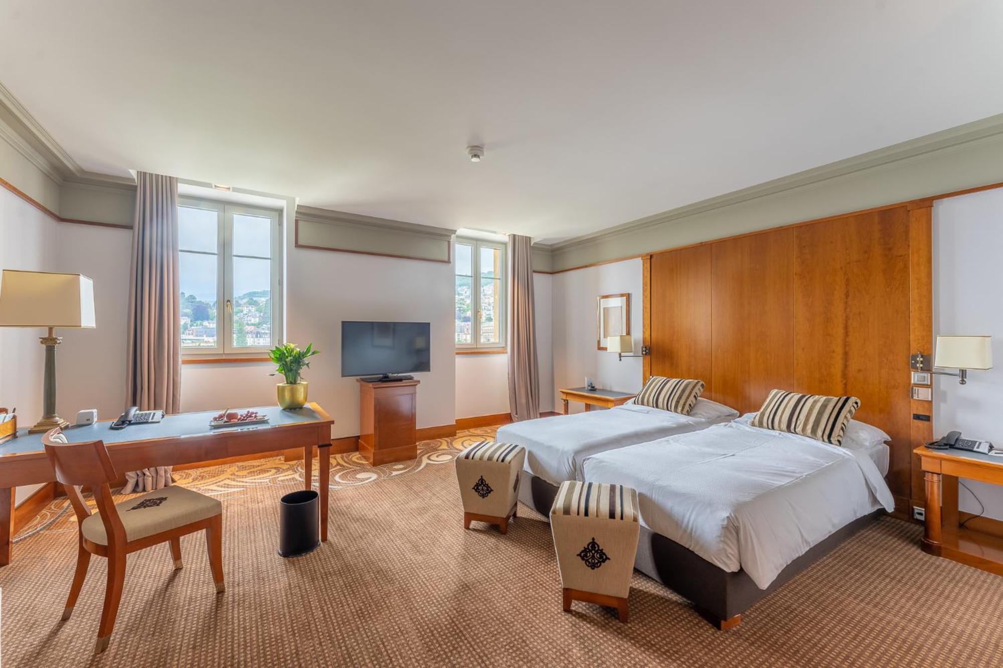 נוישאטל Beau Rivage Hotel מראה חיצוני תמונה Deluxe Room